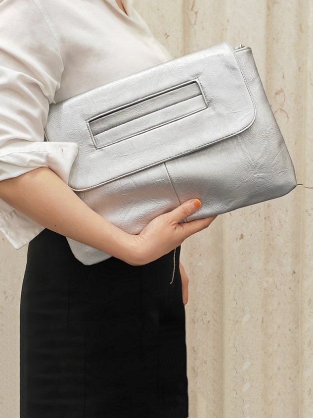 Bolsa Clutch de Gran Capacidad con Broche Magnético y Correa Crossbody