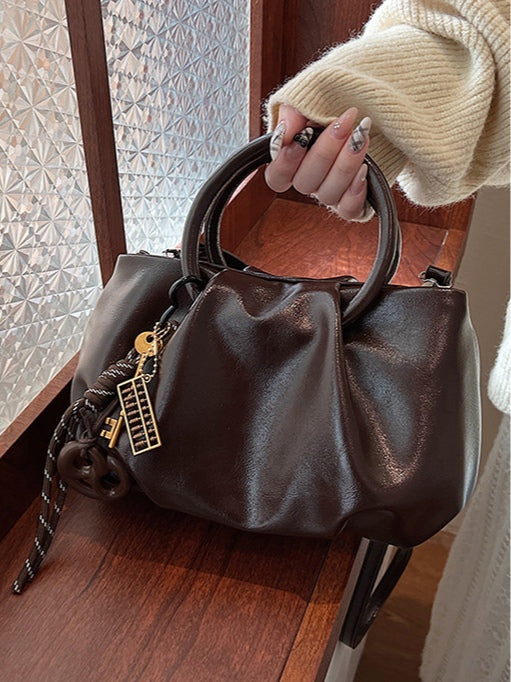 Bolsa Crossbody Ligera Plisada Tipo Nube