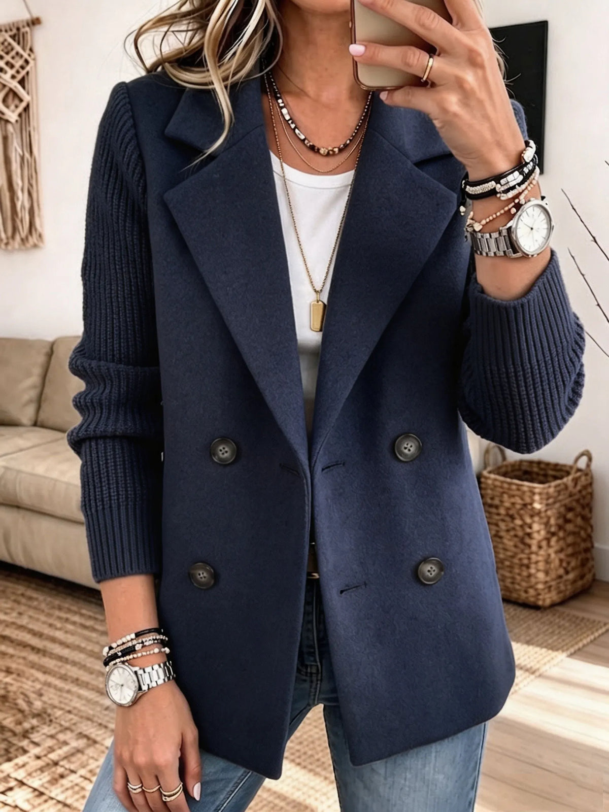 Blazer elegante con mangas tejidas para mujer