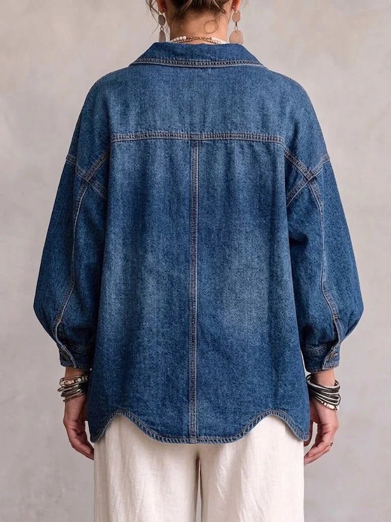 Ariana | Chamarra de Mezclilla Oversize con Cuello y Botones Metálicos Grandes